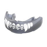 SHOCK DOCTOR BRACES STRAPLESS MOUTHGUARD TRANS BLACK/WHITE FANG ADULT FRONT SIDE