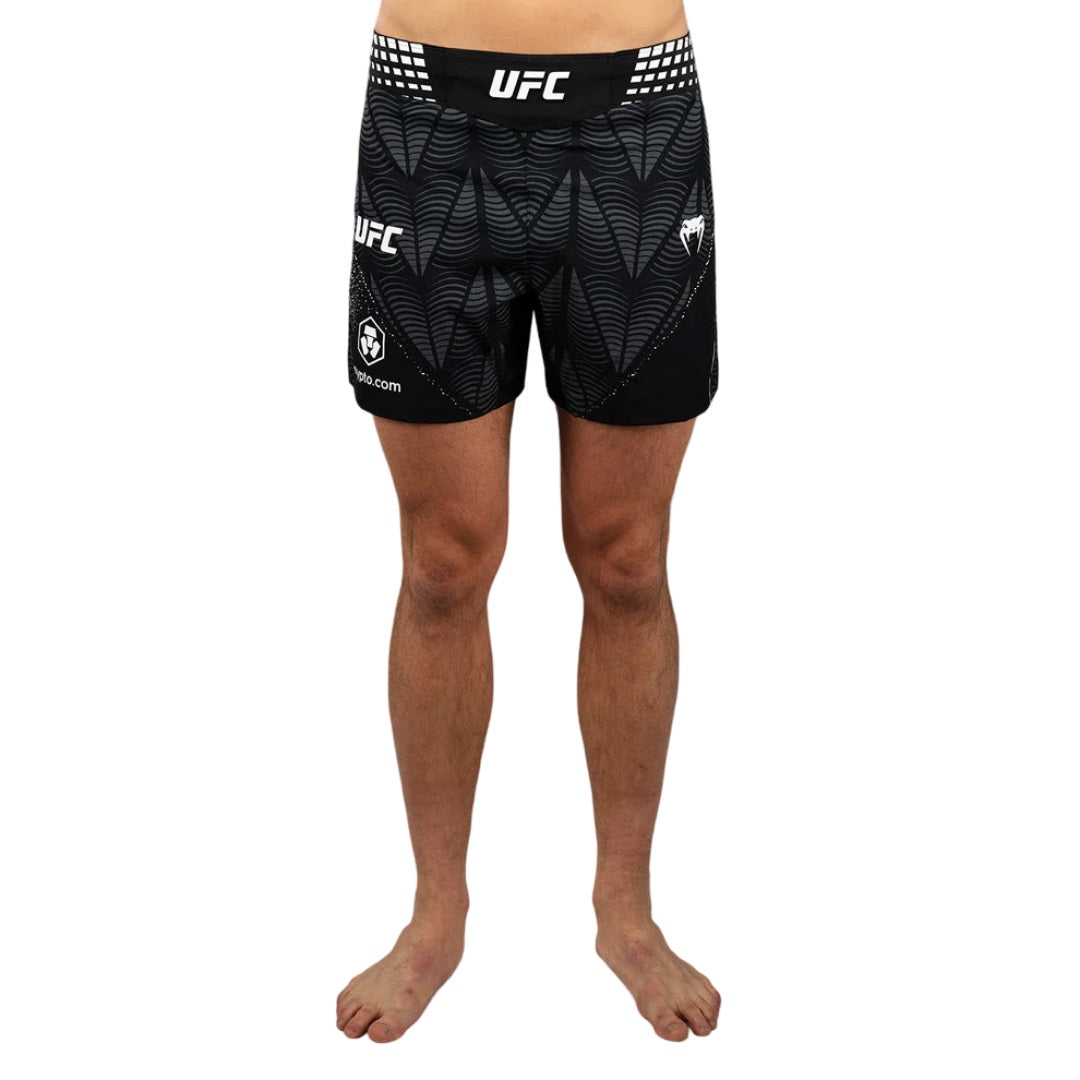 UFC ZENITH BY VENUM FIGHT NIGHT MENS FIGHTSHORTS FIT SHORT BLACK/WHITE
