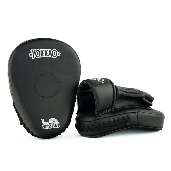 YOKKAO FOCUS MITTS BLACK STANDARD
