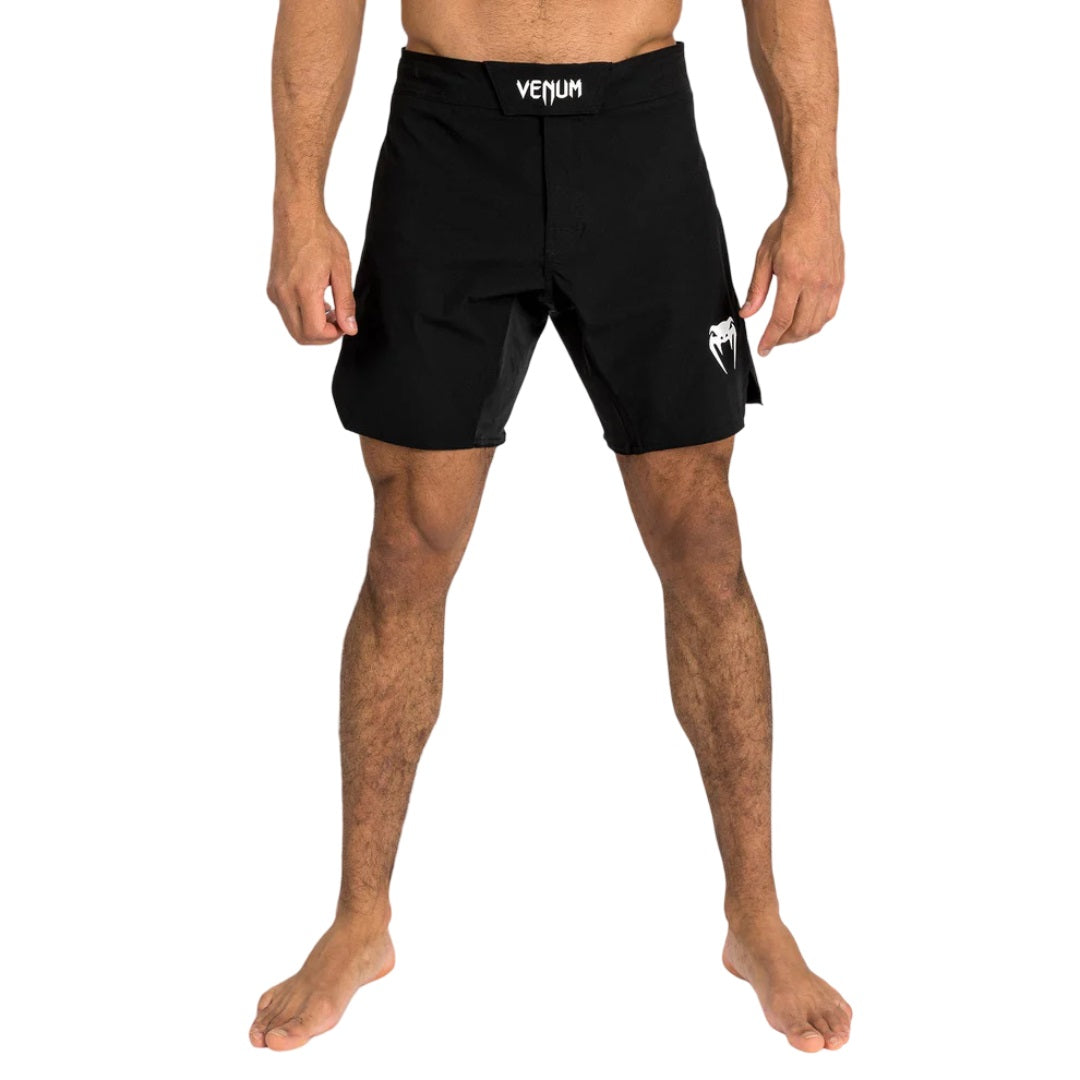 VENUM CONTENDER FIGHTSHORTS BLACK