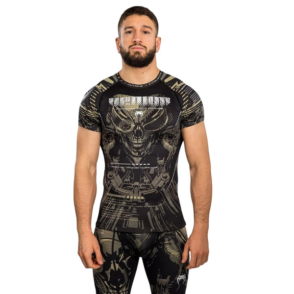 VENUM INVADER RASHGUARD SHORTSLEEVES BLACK/SAND