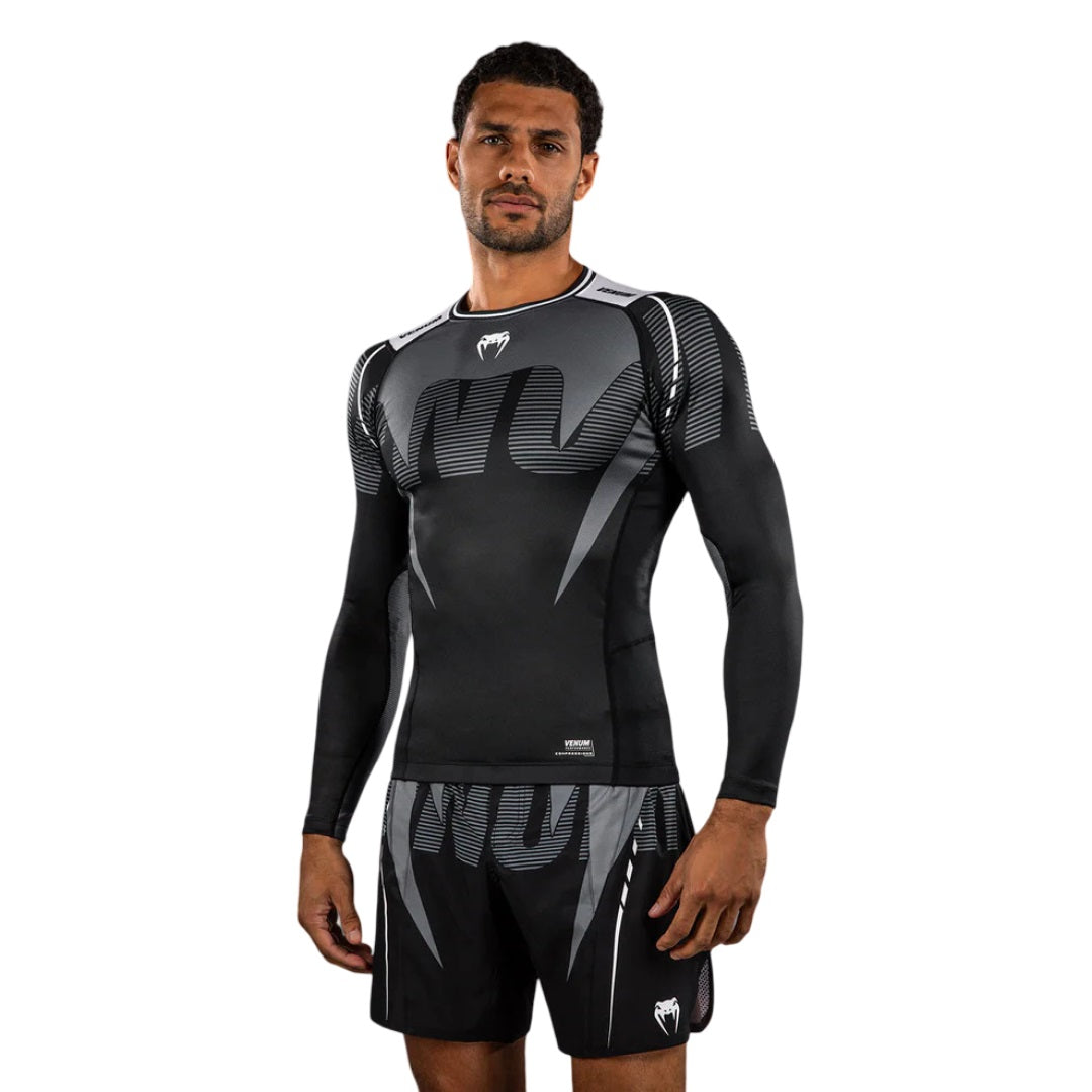 VENUM ADRENALINE LONGSLEEVE RASHGUARD BLACK/SILVER GREY