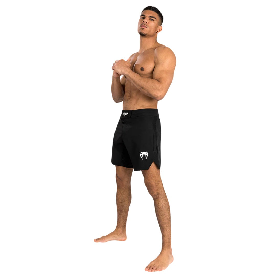 VENUM CONTENDER FIGHTSHORTS BLACK