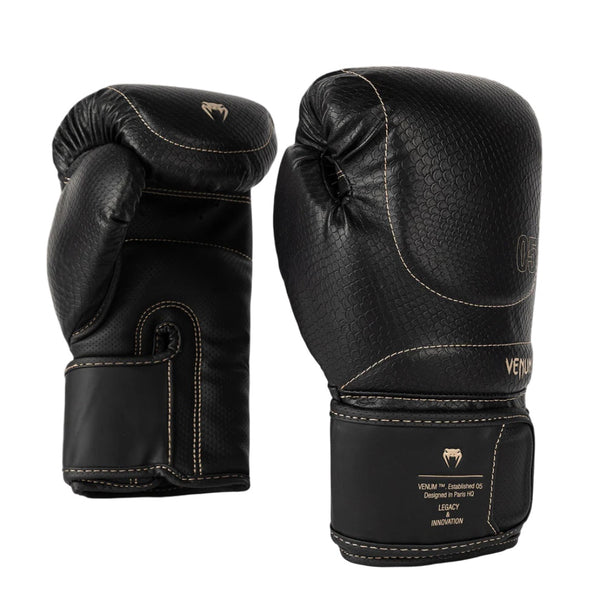 VENUM IMPACT EVO SCALES BOXING GLOVES BLACK