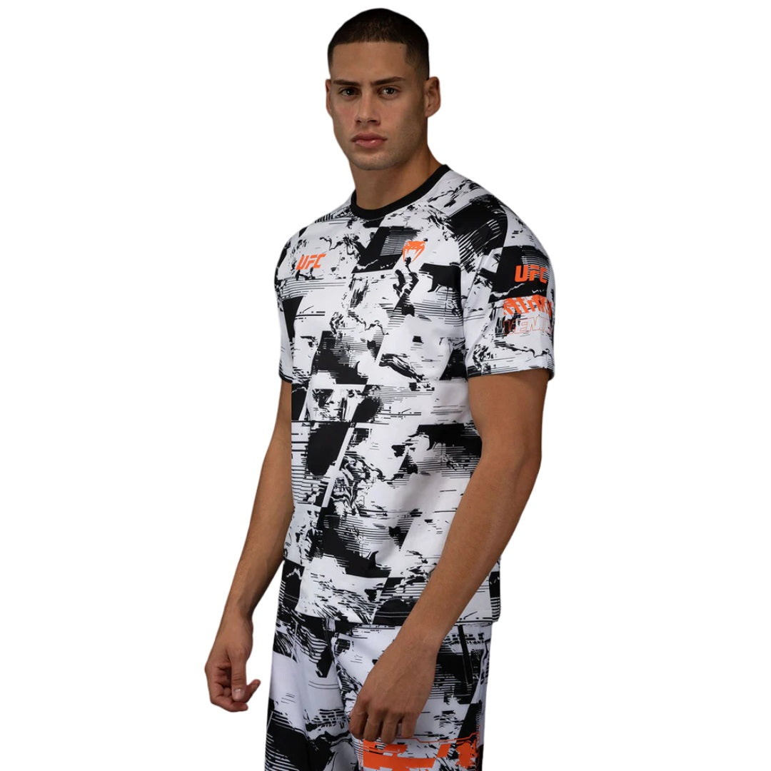 UFC ZENITH BY VENUM FIGHT WEEK MENS DRY TECH BLACK/WHITE/ORANGE