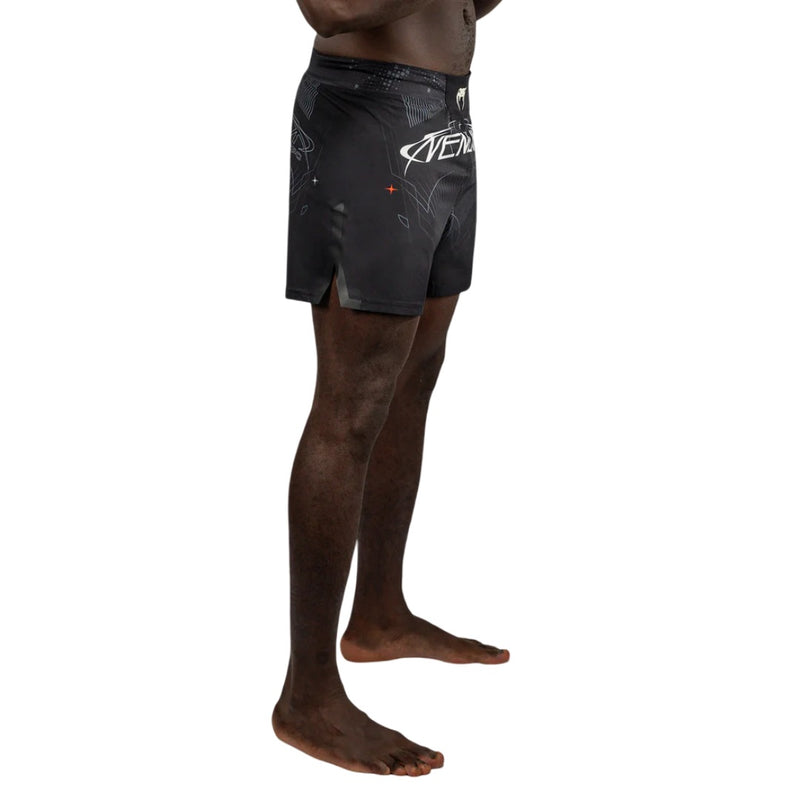 VENUM ECLIPSE FIGHTSHORTS BLACK/IVORY