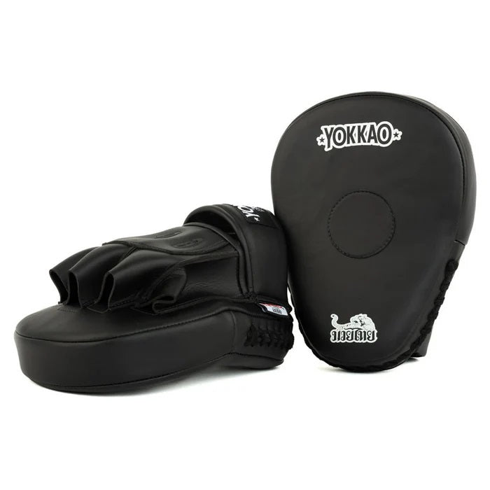 YOKKAO FOCUS MITTS BLACK STANDARD