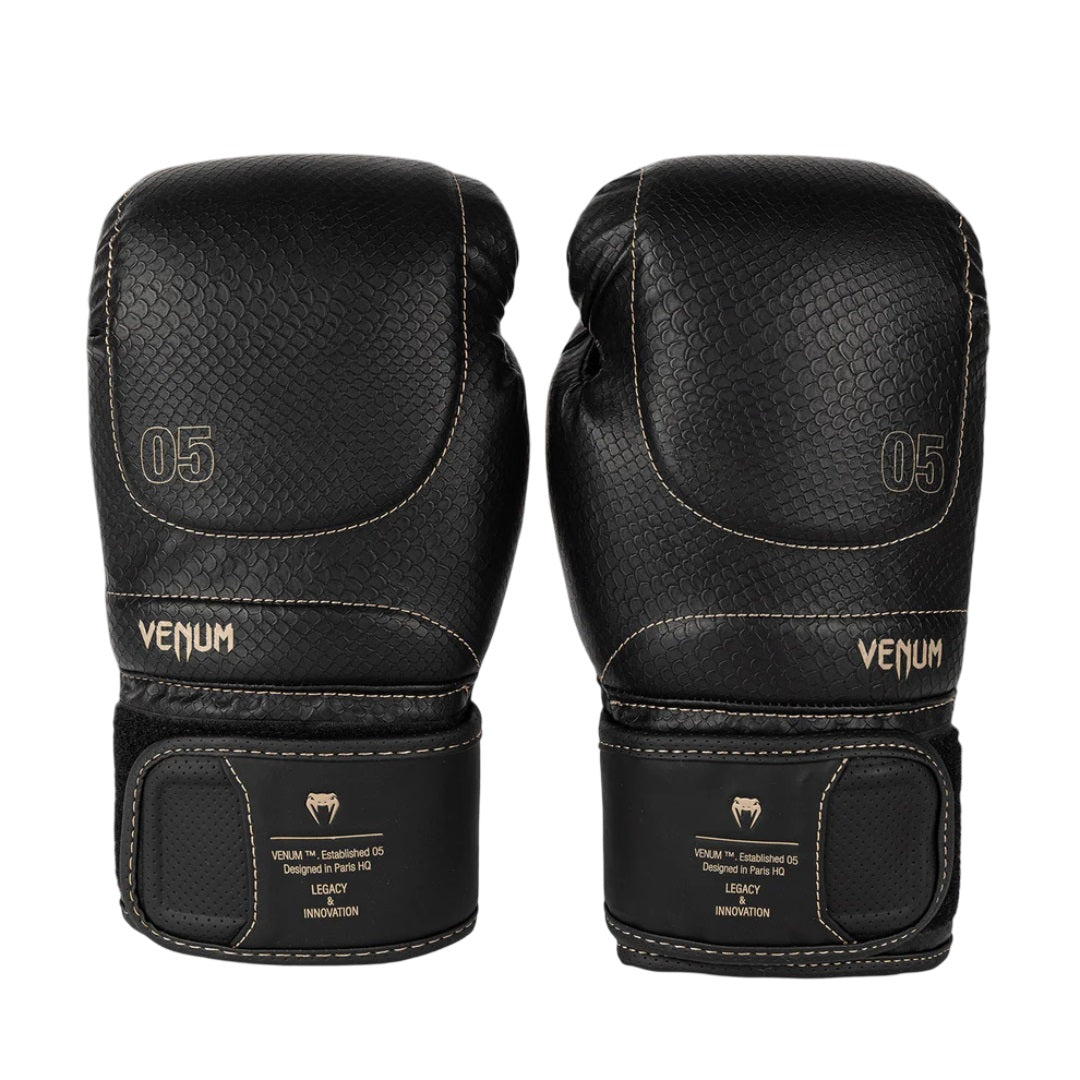 قفازات ملاكمة VENUM IMPACT EVO SCALES سوداء