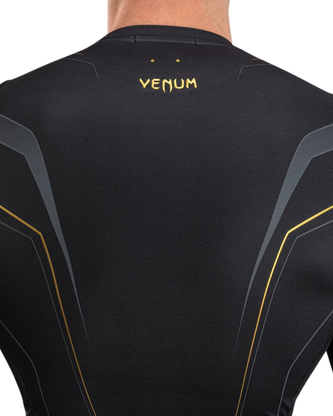 Venum Streamline Longsleeve Rashguard – Black/Gold | Compression Fit – MMA & BJJ Performance Wear