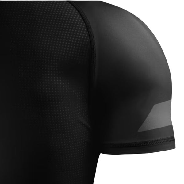 HAYABUSA MENS CORE SHORT SLEEVE RASHGUARD BLACK RIGHT SIDE