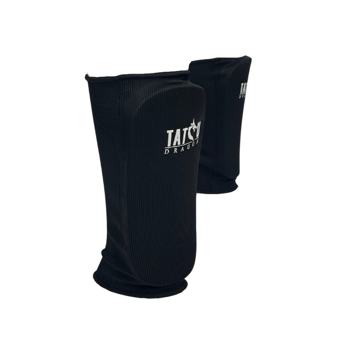 SHIN GUARD BLACK FRONT SIDE