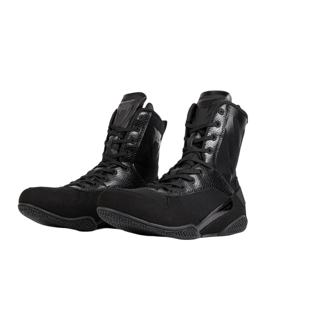 VENUM ELITE BOXING SHOES BLACK LEFT SIDE
