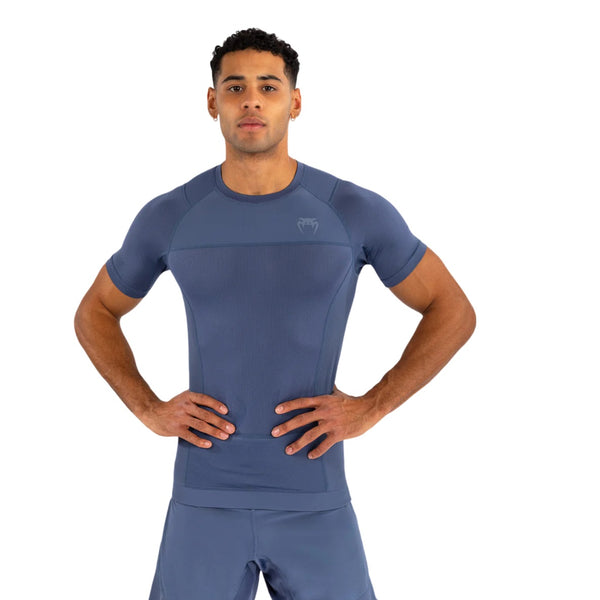 VENUM G-FIT AIR RASHGUARD SHORT SLEEVE FOGGY BLUE FRONT SIDE