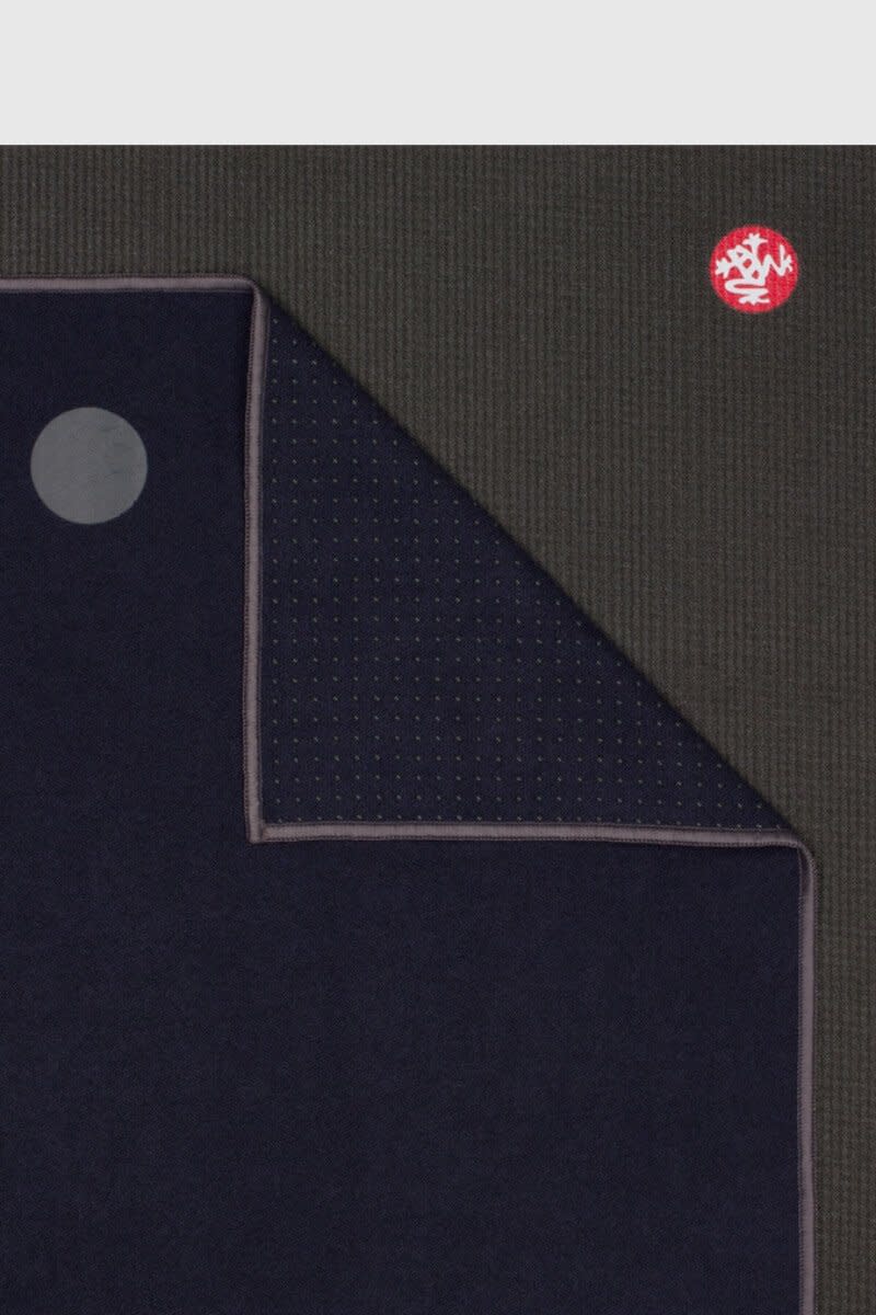 YOGITOES SKIDLESS MAT TOWEL 2.0 MIDNIGHT 71 INCH