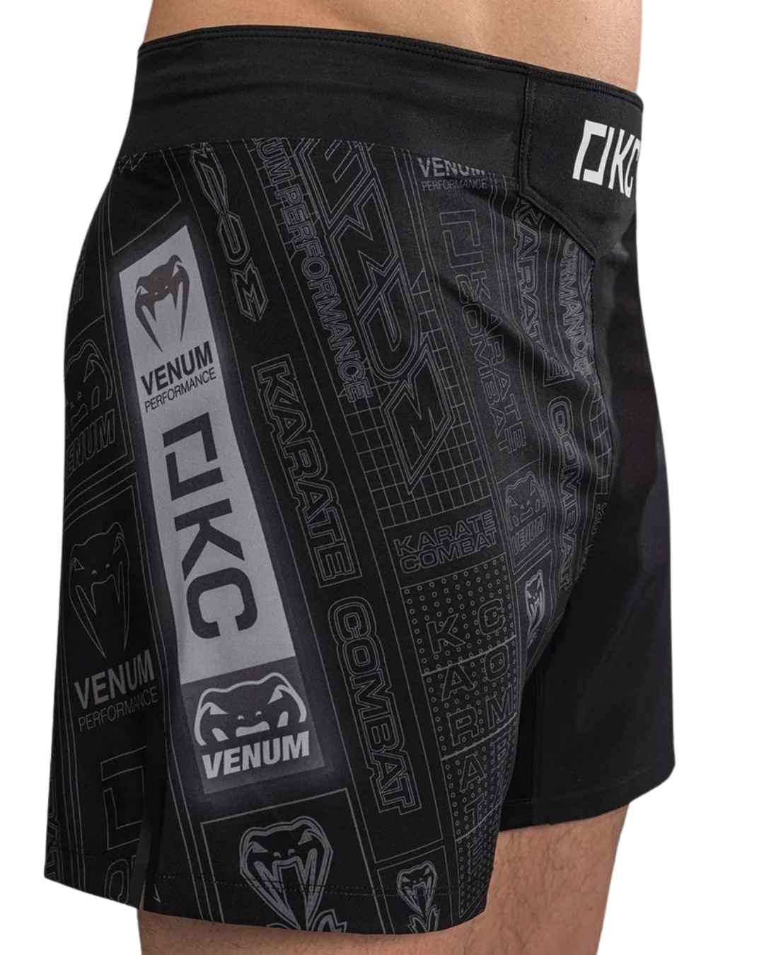 Venum Karate Combat Fightshorts – Black/Grey | Lightweight Performance – Mid‑Thigh Cut