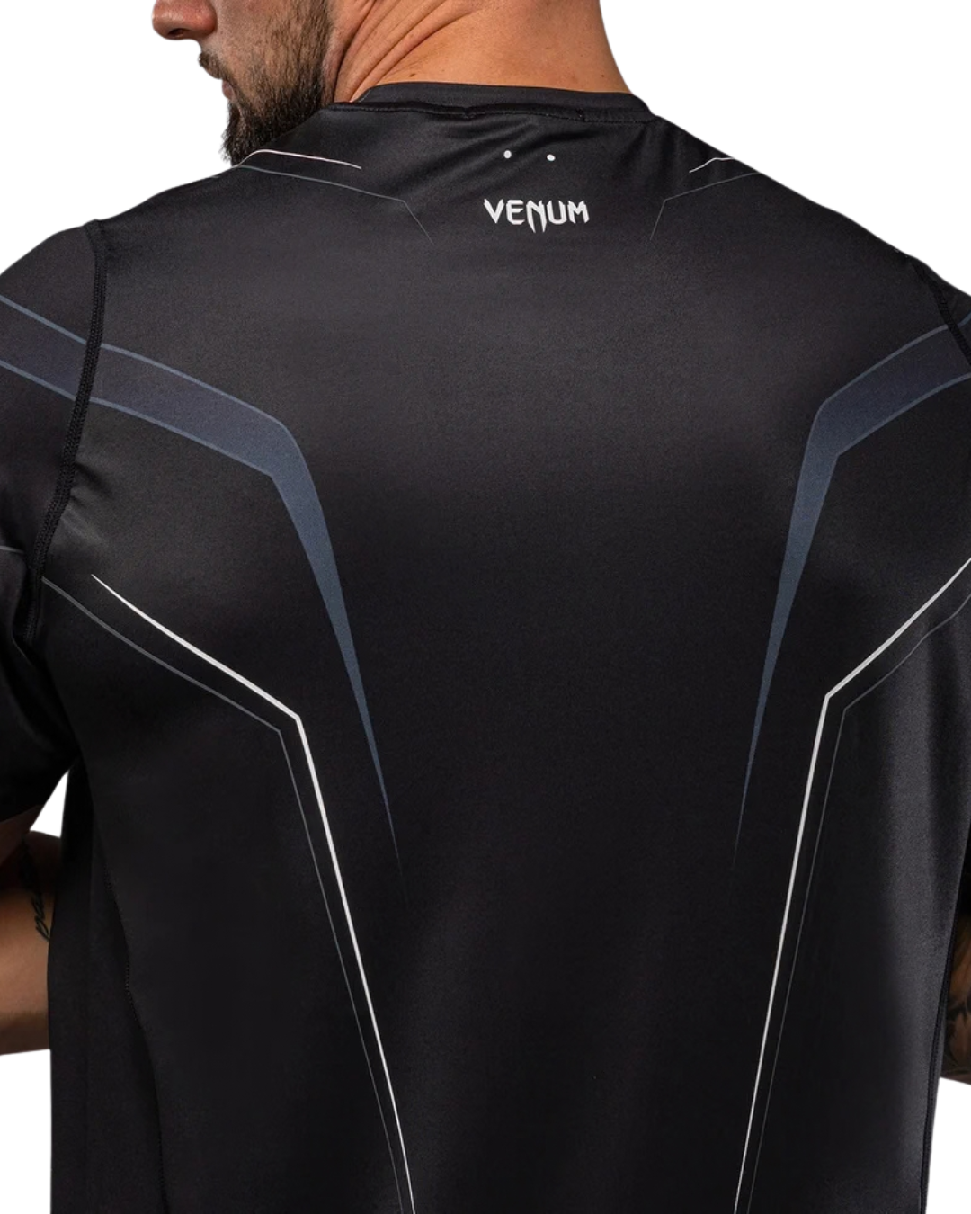 Venum Streamline Dry Tech – Black/White | Moisture‑Wicking Performance – Athletic Fit