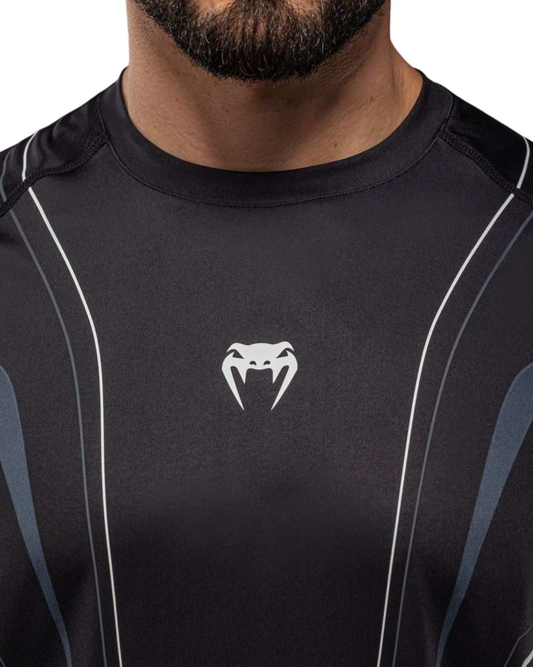 Venum Streamline Dry Tech – Black/White | Moisture‑Wicking Performance – Athletic Fit