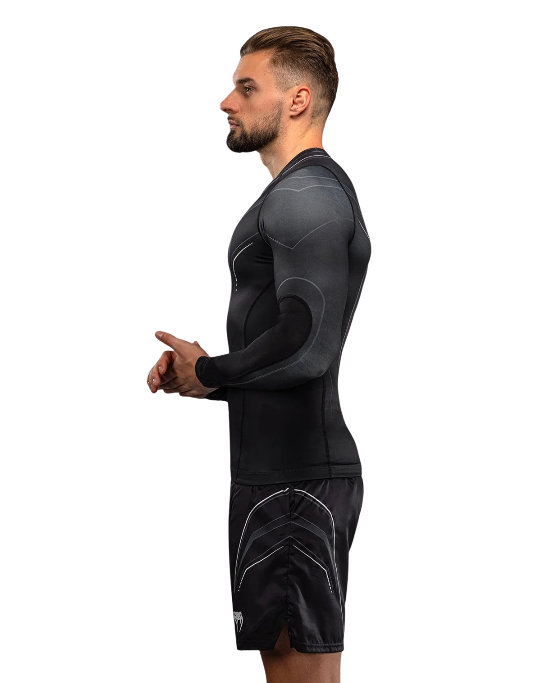 Venum Streamline Longsleeve Rashguard – Black/White | Compression Fit – MMA & BJJ Performance Wear