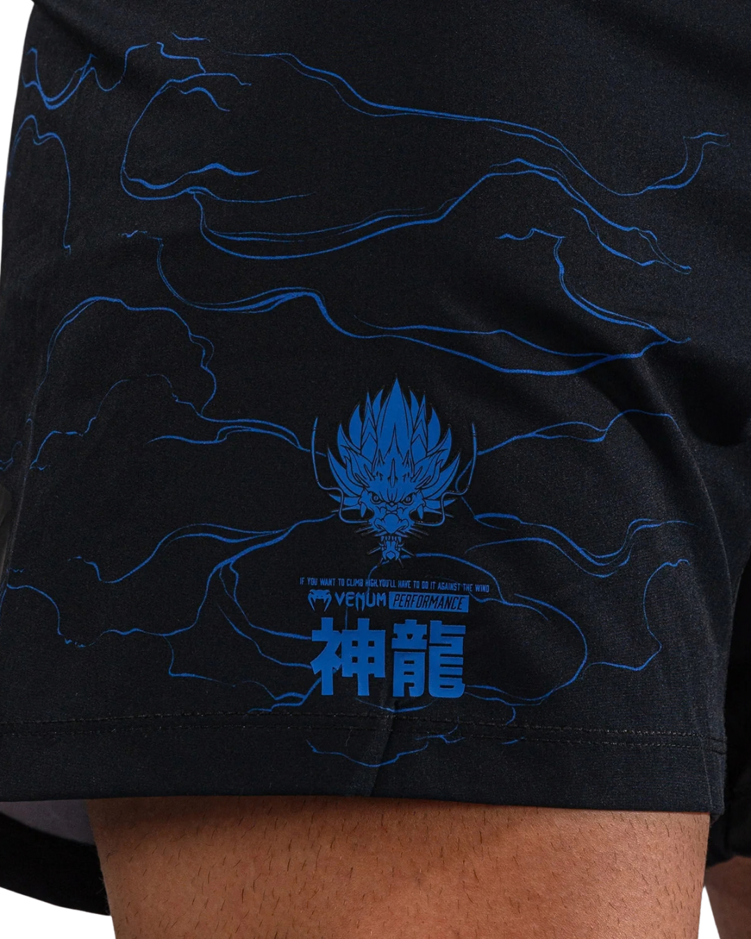 Venum Thunder Dragon Fightshorts – Black/Royal Blue | Lightweight Mobility – MMA & Striking Performance