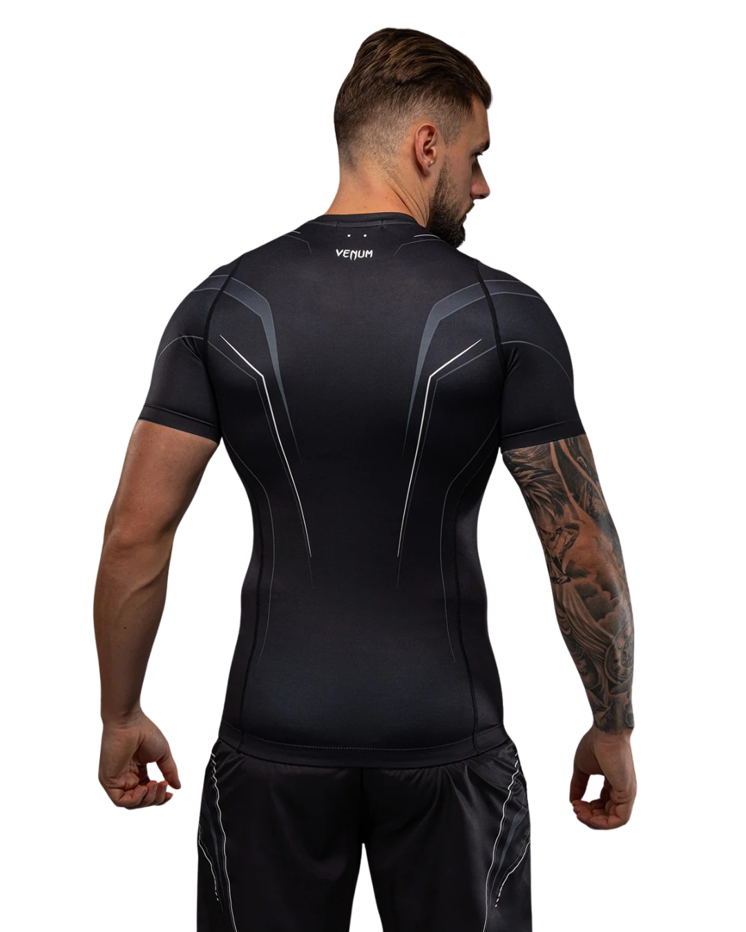 Venum Streamline Shortsleeve Rashguard – Black/White | Compression Fit – MMA & BJJ Performance Wear