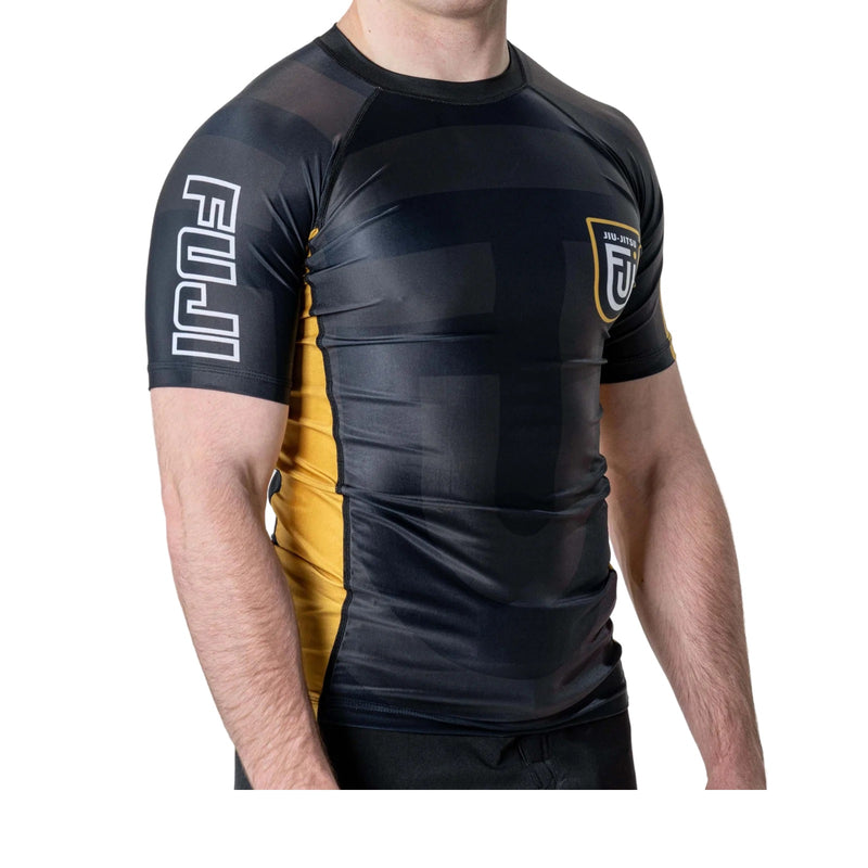 FUJI REBEL FLEX LITE RASHGUARD