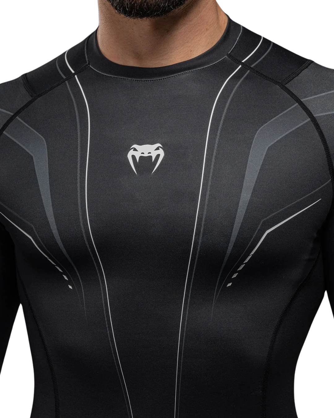 Venum Streamline Longsleeve Rashguard – Black/White | Compression Fit – MMA & BJJ Performance Wear