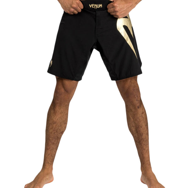 VENUM LIGHT 5.0 FIGHT SHORTS