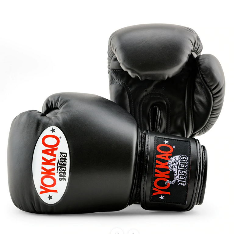MATRIX BOXING GLOVES FOR KIDS BLACK RIGHT SIDE