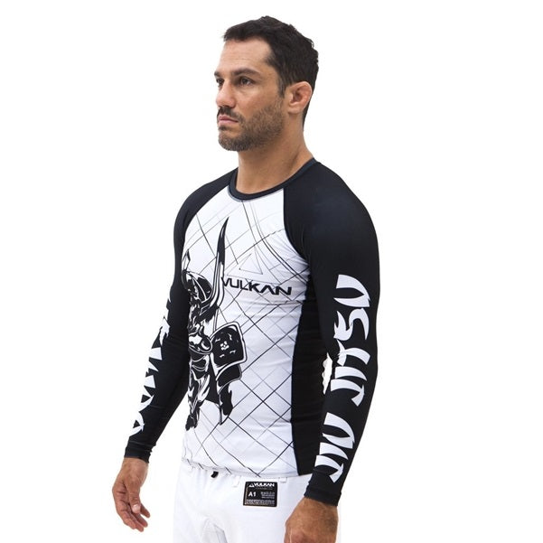 RASH GUARD BUSHIDO BLACK WHITE RIGHT SIDE